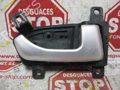 Used Rear right interior door handle KIA SPORTAGE III (SL) 1.7 CRDi (116 hp) 7306030
