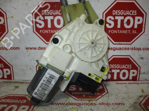 Rear right window mechanism RENAULT LAGUNA III (BT0/1) 2.0 dCi (BT01, BT08, BT09, BT0E, BT0K, BT12, BT1C, BT1D,... | BP8638161C25 