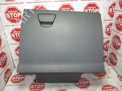 Handskerum FORD GRAND C-MAX (DXA/CB7, DXA/CEU) 1.0 EcoBoost (125 hp) 15924432