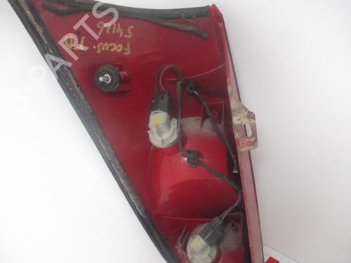 Right taillight FORD FOCUS I (DAW, DBW) 1.8 Turbo DI / TDDi | BP15928890C35 