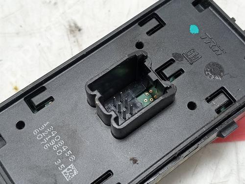 Left front window switch OPEL ASTRA K (B16) | BP32046467I27 - Image 5