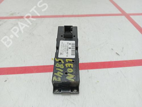 Left front window switch SEAT LEON (1M1) | BP24128213I27 - Image 5