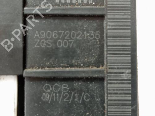 Front left lock MERCEDES-BENZ SPRINTER 3,5-t Van (B906)  | BP29244263C98 