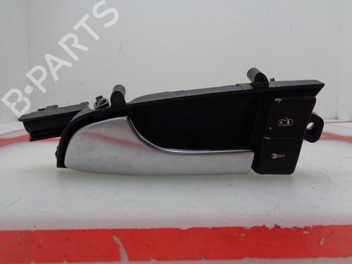 Used Front left interior door handle AUDI A3 (8P1) 1.9 TDI (105 hp) 15928936