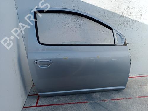 Dør høyre foran TOYOTA YARIS (_P1_) 1.0 (SCP10_, SCP10R) (68 hp) 26734606