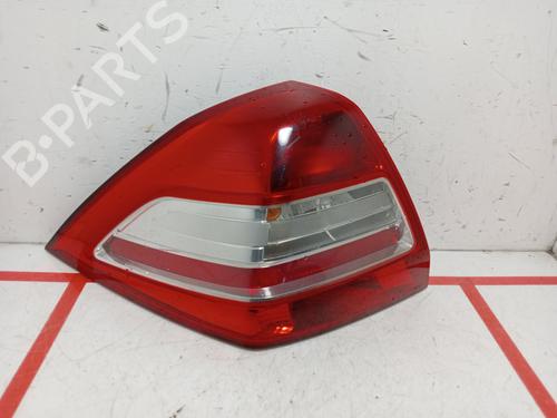 left-taillight-renault-megane-ii-saloon-lm01_-2003-29213272 main image