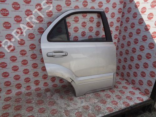 Used Right rear door KIA SORENTO I (JC) 2.5 CRDi (163 hp) 8296447