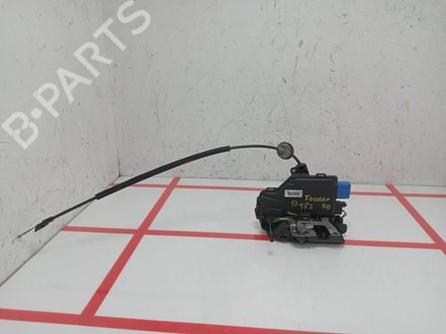 Used Front right lock VW TOURAN (1T1, 1T2) [2003-2010]  23074666