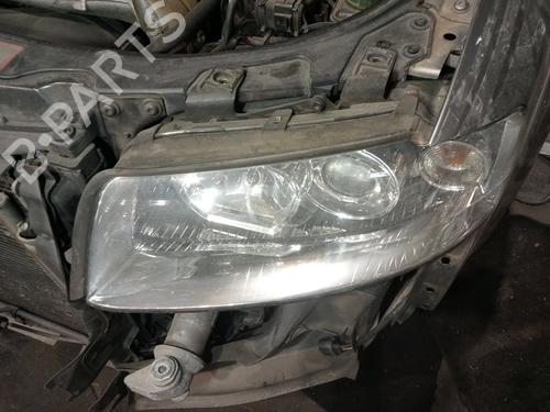 Phare gauche AUDI A4 B7 (8EC) 2.5 TDI (163 hp) 31967403