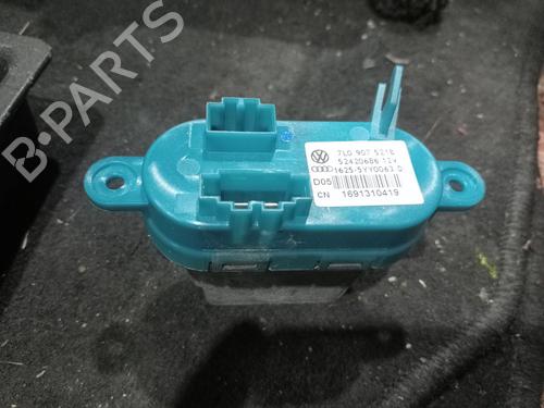 Used Heater resistor AUDI Q7 (4LB) 3.0 TDI quattro (233 hp) 30353659