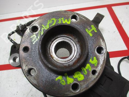 Left front steering knuckle RENAULT MEGANE III Hatchback (BZ0/1_, B3_) 1.2 TCe (BZ2B, BZ11) | BP15933215M25 