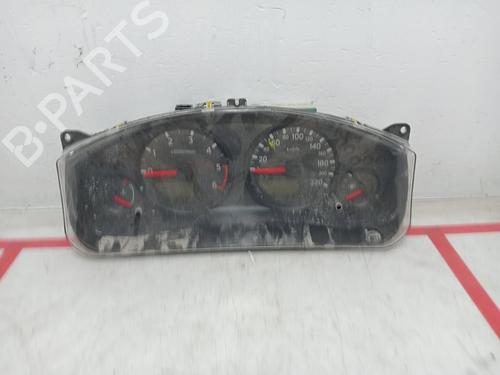 Used Instrument cluster Instrument cluster 32748590 32748590