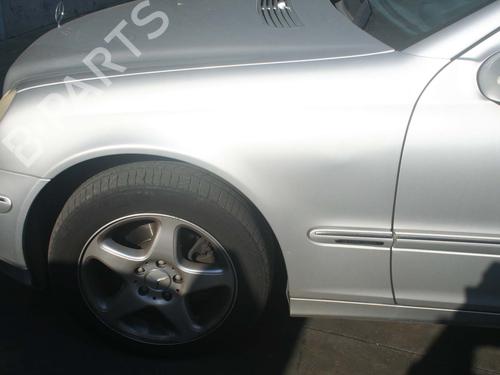 Left front fog light MERCEDES-BENZ C-CLASS (W203) C 200 Kompressor (203.042) | BP9445900C30 