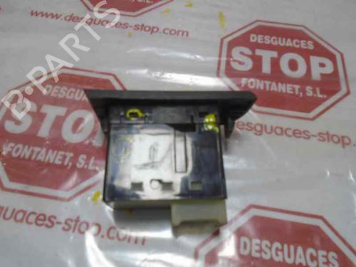 Right rear window switch HYUNDAI TRAJET (FO)  | BP7332710I28 