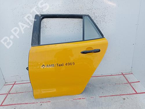 right-rear-door-toyota-corolla-estate-_e21_-2019-37236920 main image