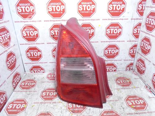 Used Left taillight CITROËN C2 (JM_) 1.1 (60 hp) 8331608
