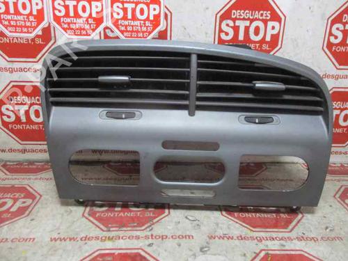 Used Air vent SEAT TOLEDO III (5P2) [2004-2009]  7365574