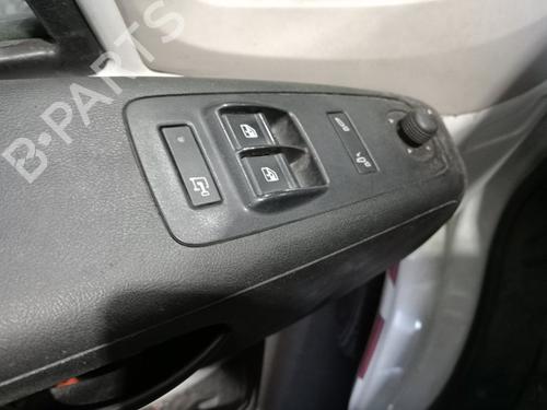 Used Left front window switch Left front window switch PEUGEOT BOXER Van 2.0 BlueHDi 130 (130 hp) 33942090 33942090