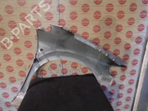 Left front fenders CHRYSLER VOYAGER IV (RG, RS) 3.3 | BP8815825C41 