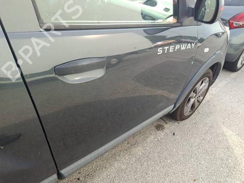 right-front-door-dacia-dokker-mpv-ke_-2012-2013-2014-2015-2016-2017-2018-2019-2020-2021-40155042 main image
