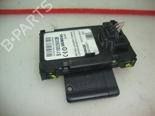 Used Ignition barrel RENAULT SCÉNIC II (JM0/1_) [2003-2010]  15923850