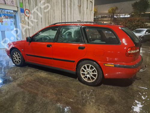 Left front indicator VOLVO V40 Estate (645) 2.0 T | BP22329472C32