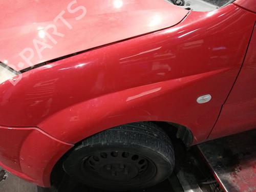 Guarda-lamas esquerdo SUZUKI IGNIS II (MH) [2003-2026]  32146911