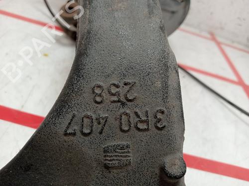 Right front steering knuckle SEAT EXEO ST (3R5) 2.0 TDI | BP27661233M26 