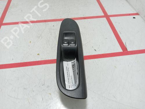 Used Left front window switch Left front window switch RENAULT CLIO II (BB_, CB_) 1.2 (BB0A, BB0F, BB10, BB1K, BB28, BB2D, BB2H, CB0A,... (58 hp) 32517820 32517820