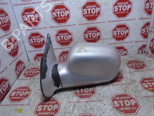 Left mirror HYUNDAI SANTA FÉ I (SM) 2.4 16V 4x4 | BP8412866C26 