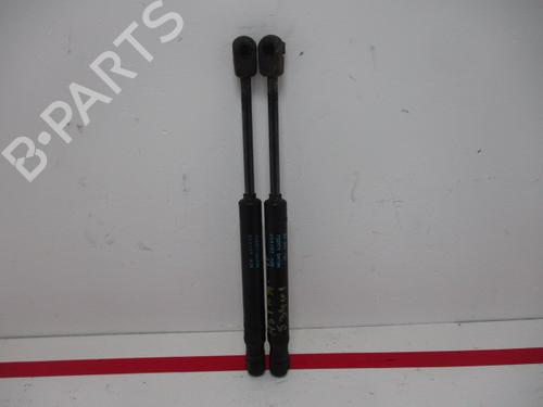 Used Tailgate lift support OPEL ASTRA H (A04) 1.7 CDTI (L48) (100 hp) 15926571