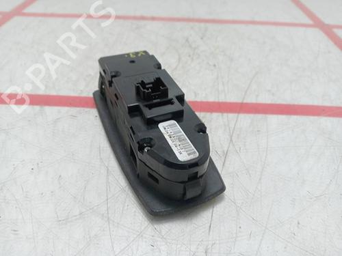 Left front window switch BMW X3 (E83) xDrive 30 d | BP29040995I27 - Image 2