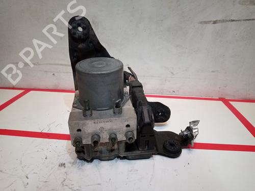 Used ABS pump ABS pump RENAULT MEGANE II (BM0/1_, CM0/1_) [2001-2012] 7366219 7366219