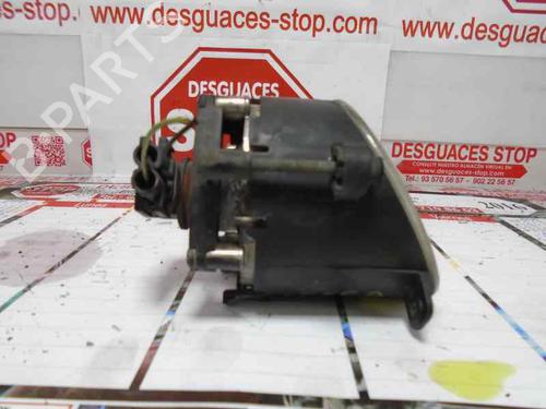 Used Right front fog light FORD MONDEO III Saloon (B4Y) [2000-2007]  7357649