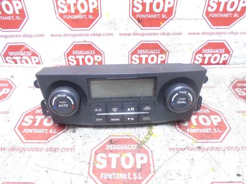 Used Climate control KIA SORENTO I (JC) 2.5 CRDi (163 hp) 8253611