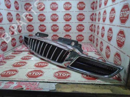 Grill CHEVROLET REZZO MPV (U100) 2.0 | BP7344005C40 