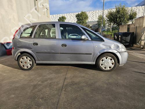 Left taillight OPEL MERIVA A MPV (X03) 1.3 CDTI (E75) | BP20126600C34 