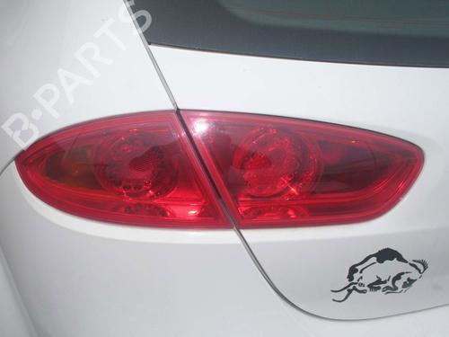 Front left window mechanism SEAT LEON (1P1) 1.6 TDI | BP15924472C22