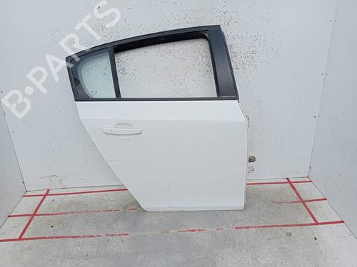 right-rear-door-chevrolet-cruze-hatchback-j305-2010-29913507 main image