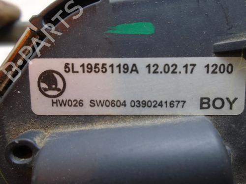 Front wiper motor SKODA YETI (5L) 1.2 TSI | BP15923830M29 