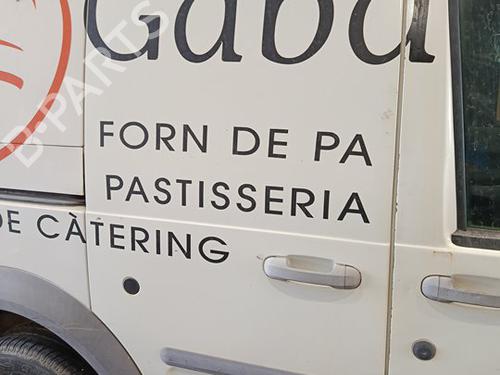 Porta scorrevole destra Porta scorrevole destra FORD TRANSIT CONNECT (P65_, P70_, P80_) 1.8 TDCi (90 hp) 37518243 37518243