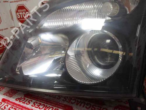 Left headlight OPEL SIGNUM Hatchback (Z03) 1.9 CDTI (F48) | BP7352515C28 