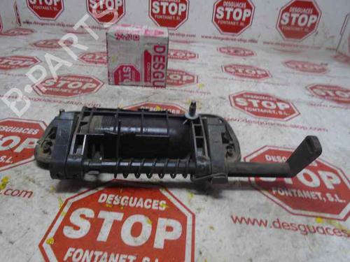 Front left exterior door handle PEUGEOT 406 (8B) 1.9 TD | BP7356746C128 