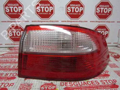 Used Right taillight RENAULT LAGUNA II (BG0/1_) [2001-2007]  7341946