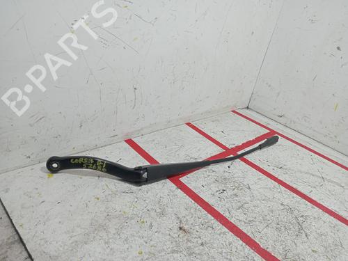 Used Front windshield wiper arm OPEL CORSA E (X15) 1.3 CDTI (08, 68) (95 hp) 21589401