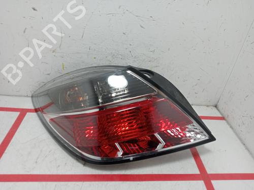 left-taillight-opel-astra-h-gtc-a04-2005-2006-2007-2008-2009-2010-31973090 main image