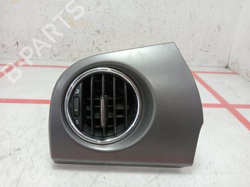 Used Air vent FIAT 500 (312_) 0.9 (312AXG1A, 312.AXG11) (86 hp) 32083599
