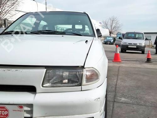 Left front indicator OPEL ASTRA F Hatchback (T92) 2.0 i (F08, M08, F68, M68) | BP15931289C32 