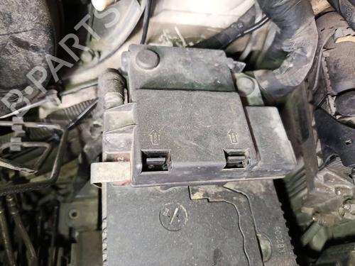 Used Fuse box Fuse box IVECO DAILY V Platform/Chassis 35C15, 35S15, 40C15, 45C15, 50C15, 60C15, 65C15, 70C15 (146 hp) 40091803 40091803