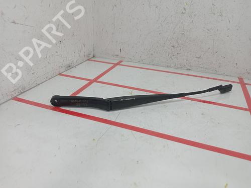 Used Front windshield wiper arm VW GOLF VI (5K1) [2008-2014]  23226163